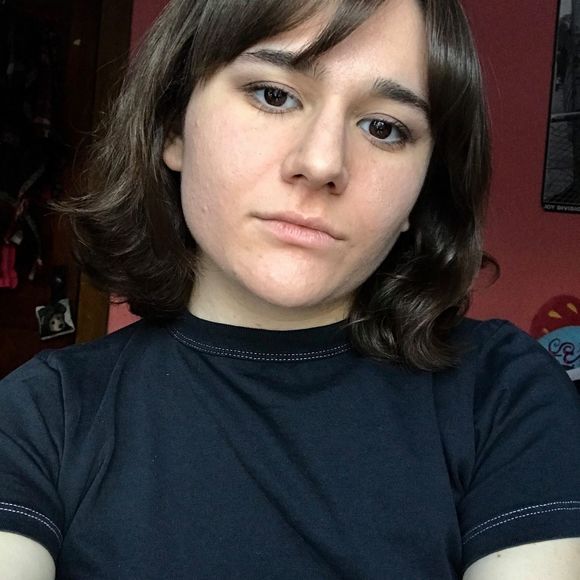 Meet your Posher, Logan - Picture 1 of 1